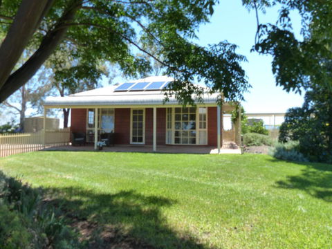 Glenbar Cottage Yelta - Stayed 3