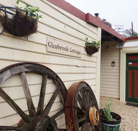 Glenbrook House  Cottage - Stayed