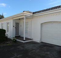 Glenelg Holiday Apartments-Colonial Square - Stayed
