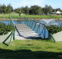 Golden Ponds - Stays Accommodation