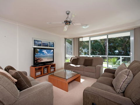 Government Road, Unit 03, 153, Bagnalls Beach Apartment - Stays Accommodation 0