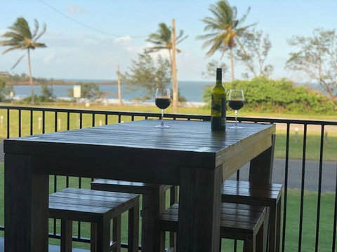 Grasstree Beachfront Shacks - Stayed 0