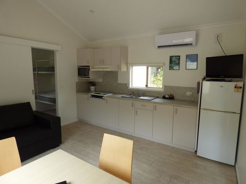 Grassy Head Holiday Park - Stays Accommodation 2