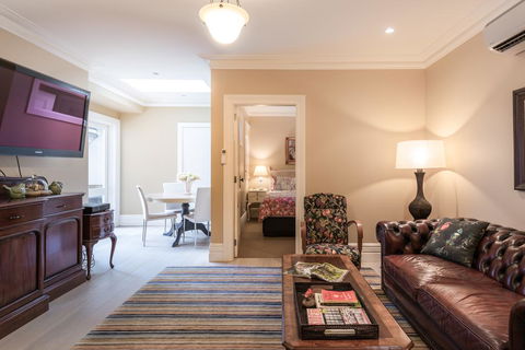 Greenwich Heritage - Stays Accommodation 0