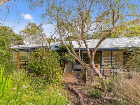 Hakea Bush Cabin - Stayed 0