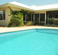 Halls Head Holiday Home - Stays Accommodation