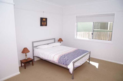 Hampstead, 32 Main Street - Stays Accommodation 2