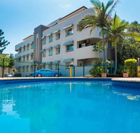 Hampton Court Apartments - Stayed