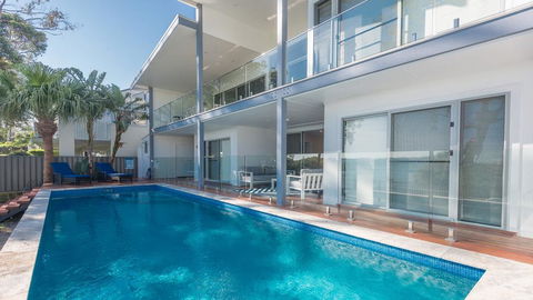 Hamptons Coastline Retreat- Waterfront With A Heated Pool - Stays Accommodation 0