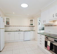 Happy Tails'  55 Pantowora Street - pet friendly air conditioned - Stayed
