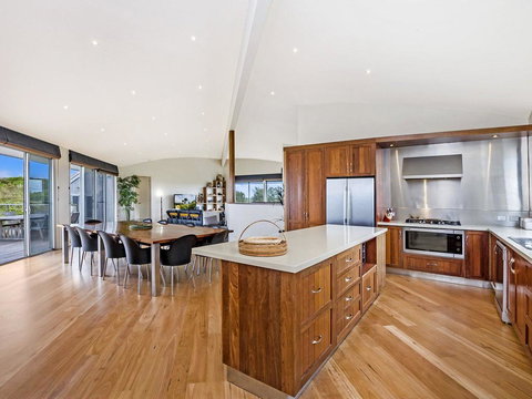 HEARN'S BEACH HOUSE - Stayed 2