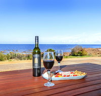 High Tide - Wallaroo Beachfront Property - Pet-Friendly - Stayed