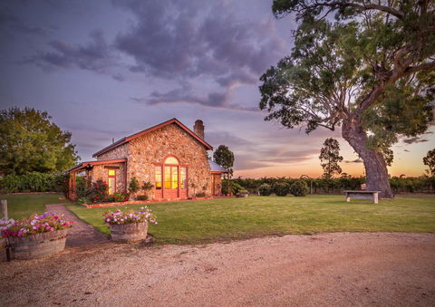 Highbank Country Accommodation - Stayed 1