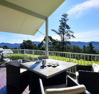 Hillcrest - Spectacular views - Stays Accommodation