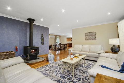 Hilldo - Lovely Mountainside Accommodation - Stayed 1