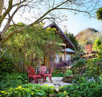 Hills End Camellia - Stays Accommodation