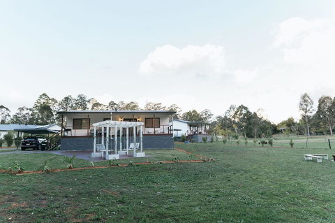 Hinterland Boutique Cottages-Fig Tree Cottage - Stayed 1