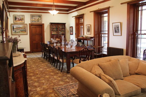 Historic Merryville Homestead - Stayed 2