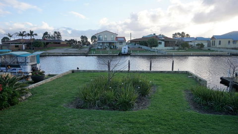 Holiday House - Stays Accommodation 2