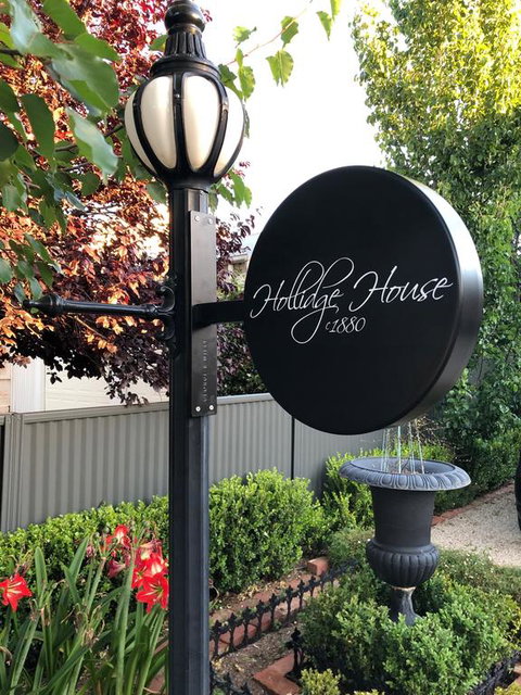 Hollidge House 5 Star Luxury Apartments - Stayed 1