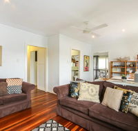 Homely Pembroke On The Park Cottage - Stays Accommodation