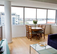 Honeysuckle Executive Suites - Stayed