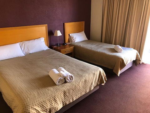 Horse & Jockey Hotel Motel - Stayed 0