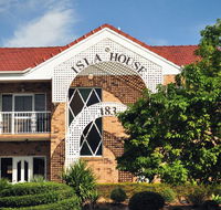 Isla House Greenslopes - Stays Accommodation