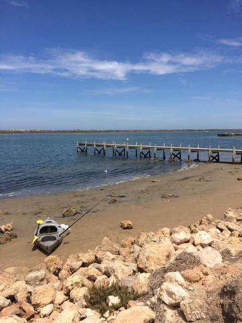 Island Waterfront Getaway - WiFi - Stayed 3