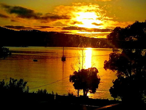 Islandview Beachhouse - 60m Down Driveway To Beach, Dover Tasmania - Stayed 0