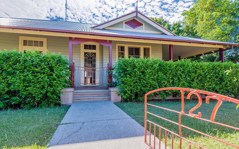 Ithaca - Stays Accommodation 1