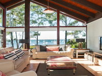 Izba - mediterranean style hideaway