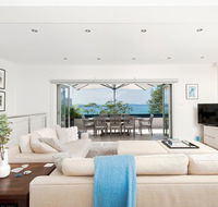 Jacaranda Blue  Corlette - Stays Accommodation