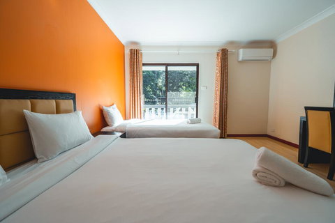 Jamberoo Resort - Stays Accommodation 3