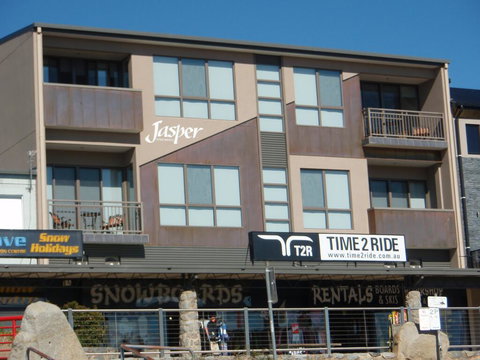 Jasper 1 Town Centre Jindabyne - Stays Accommodation 2