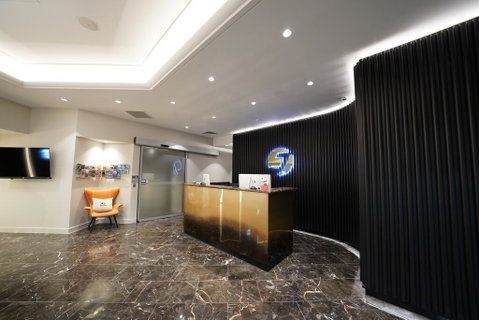 Jephson Hotel & Apartments - Stays Accommodation 2