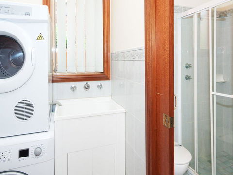 Jimmys Beach Escape - Stays Accommodation 1