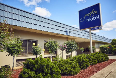 Junction Motel - Stayed 2