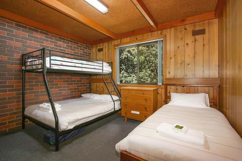Kalamunda 6 - On The Rail Trail - Stays Accommodation 3