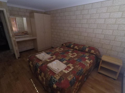 Kalbarri Tudor Holiday Park - Stays Accommodation 1