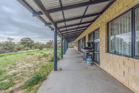 Kangaroo Lake Homestead - Stayed 1