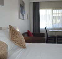 Karinga Motel SureStay Hotel by Best Western - Stays Accommodation