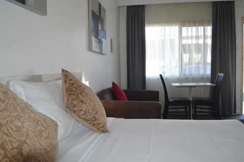 Karinga Motel, SureStay Hotel By Best Western - Stays Accommodation 0
