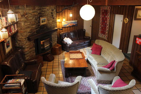 Kasees Apartments & Mountain Lodge - Stays Accommodation 2
