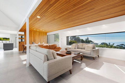 Kiah By The Bay - Stays Accommodation 1