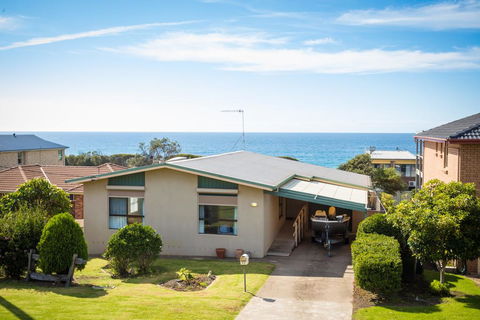 Kianga Parade Beach House - Stayed 0