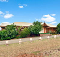 King III - you can honestly walk to Bimbadgen and Hope Estate concerts - Stayed