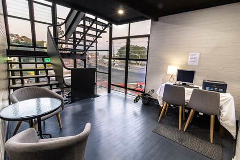 Kingsford Riverside Inn - Stays Accommodation 1