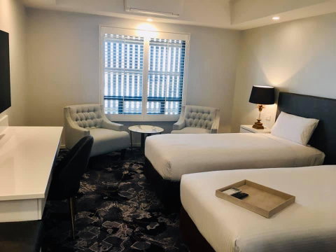 Kingsford Smith Motel - Stays Accommodation 1