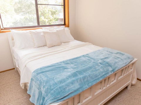 Kookas Nest - Waterfront Home, Tranquil Setting - Stays Accommodation 2